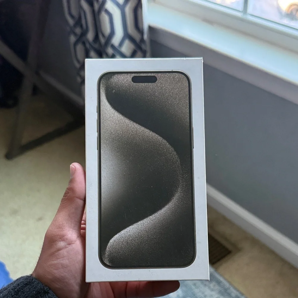 Apple iPhone Silver